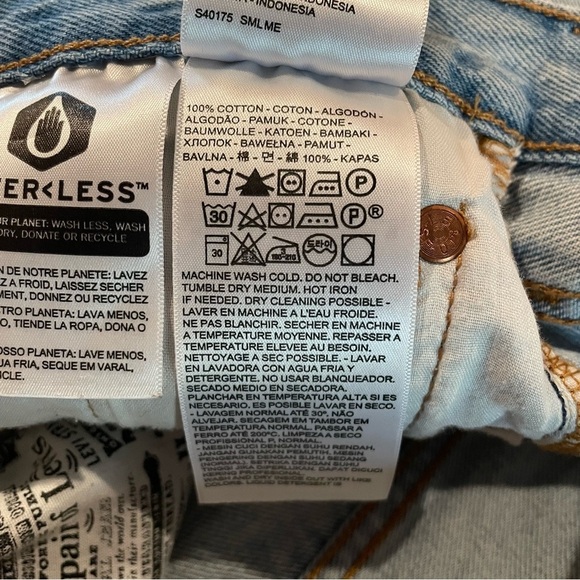 Levi’s 501 Original Fit High Rise Denim Jean Shorts Fault Line 24 Distressed - Picture 7 of 11